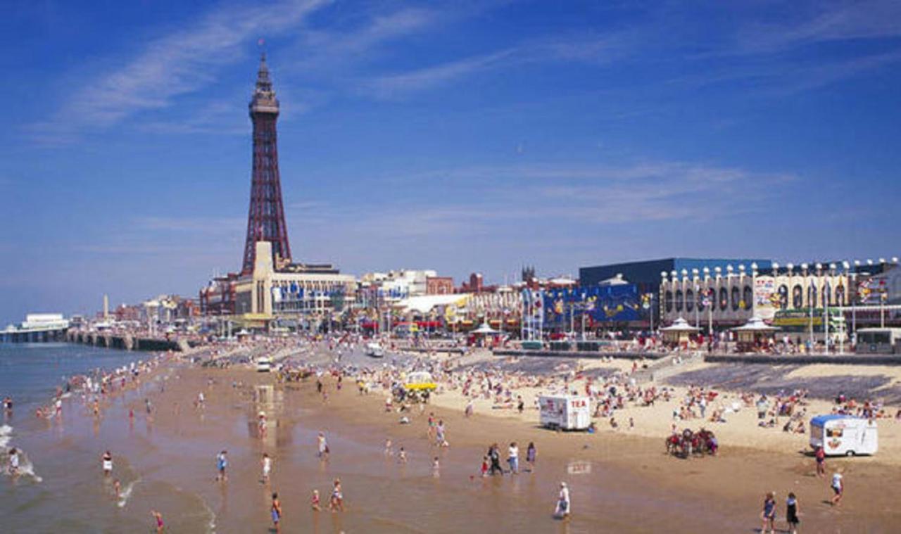 Grosvenor House Apartment Blackpool Bagian luar foto