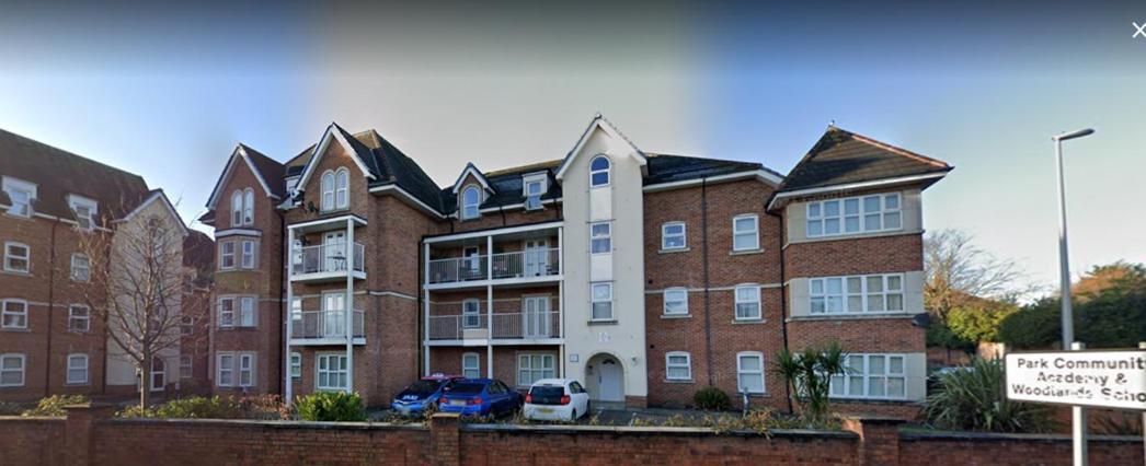 Grosvenor House Apartment Blackpool Bagian luar foto